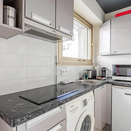 Cozy In The Heart Of - Near Sea Apartment *